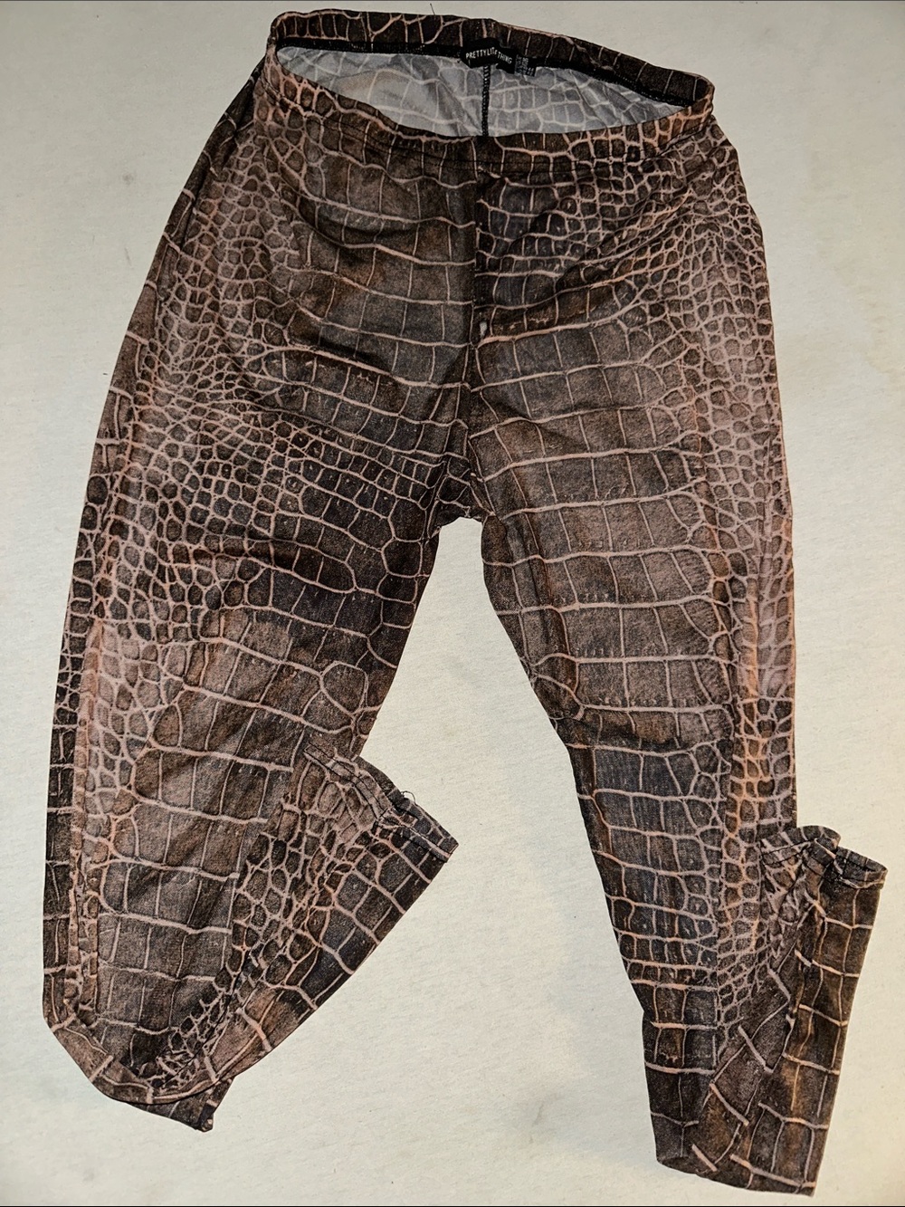 Womens Size 12 Pretty Little Thing Crocodile Print Leggings - Brown